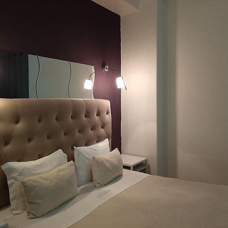 Hotel Kamanga Tomar Ngoại thất bức ảnh
