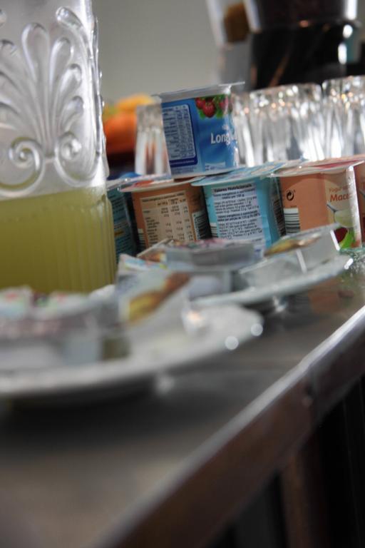 Hotel Kamanga Tomar Ngoại thất bức ảnh