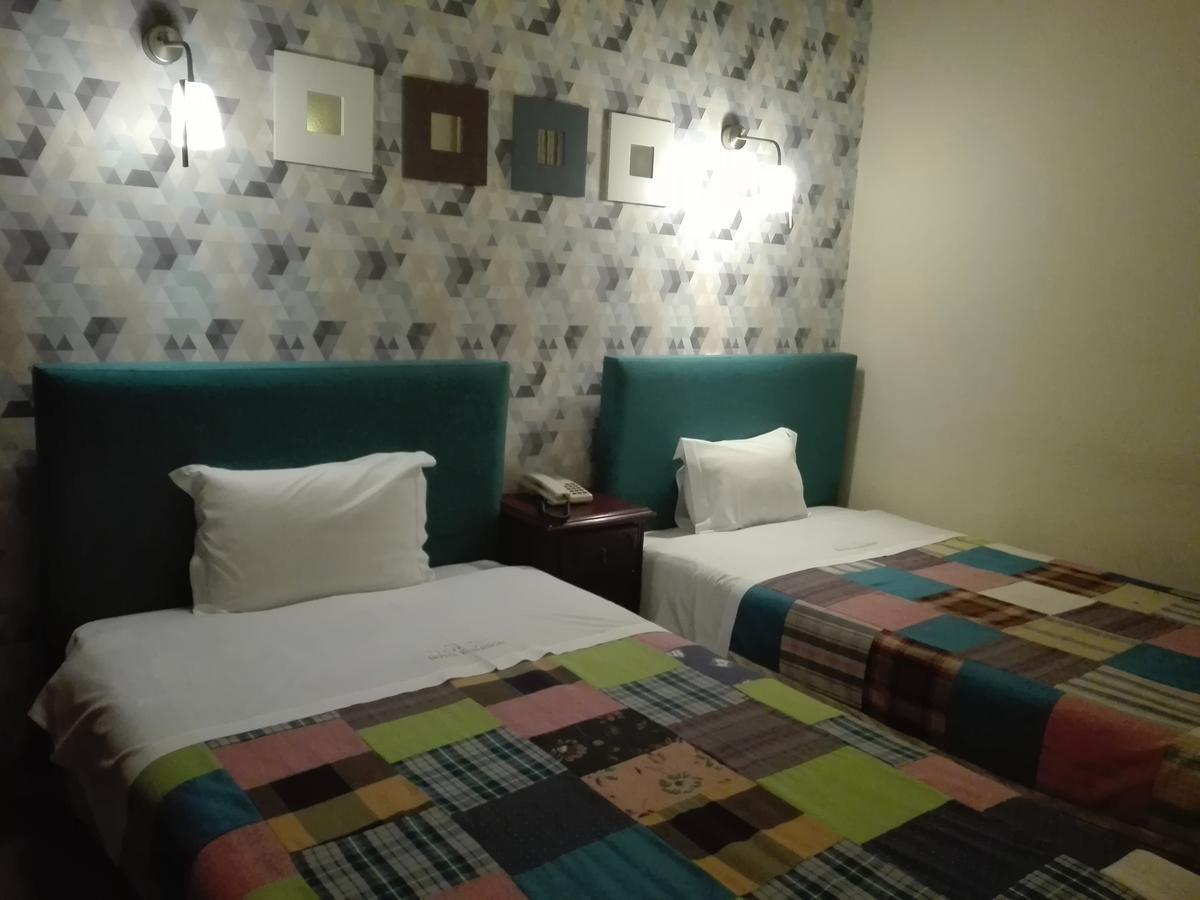 Hotel Kamanga Tomar Ngoại thất bức ảnh